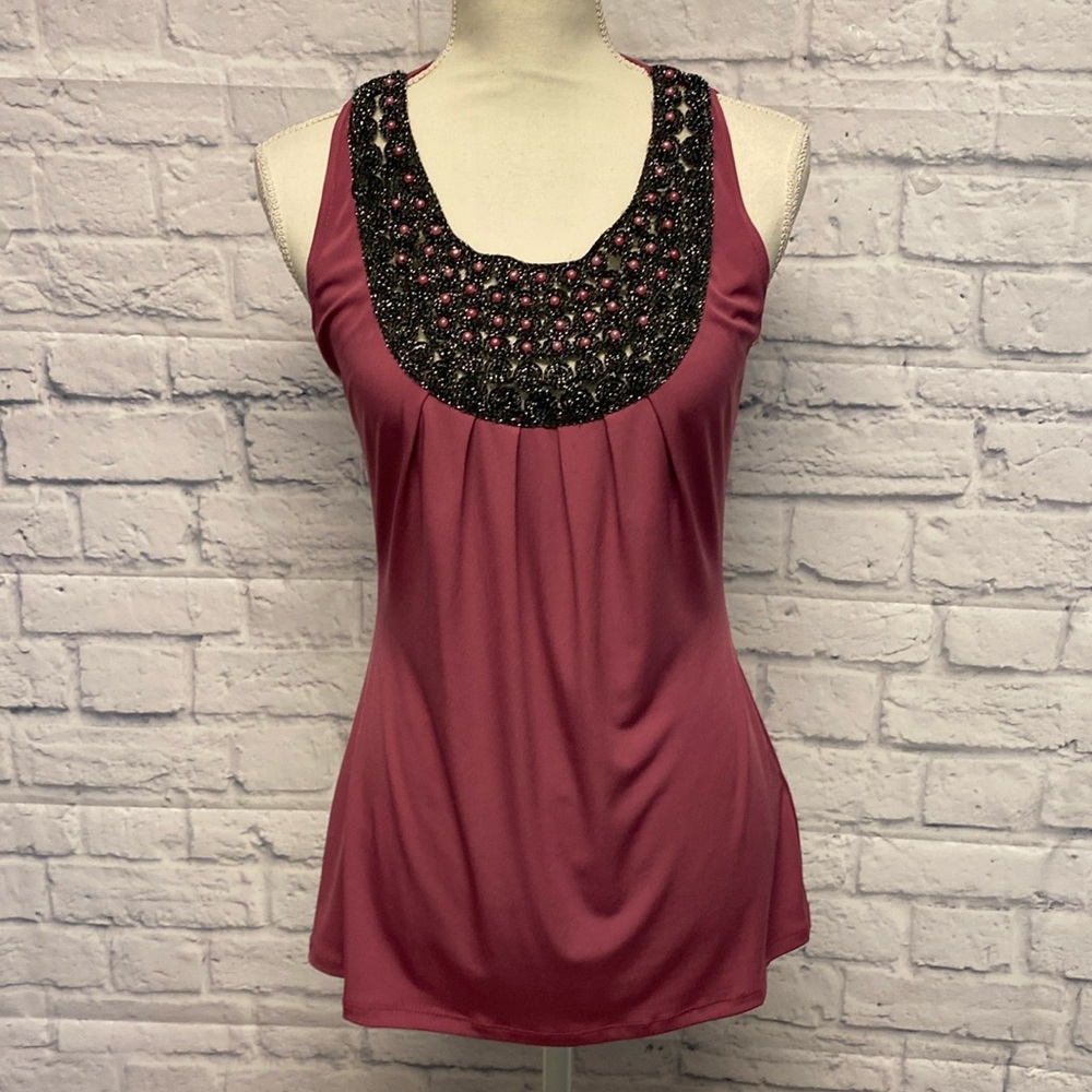 Sioni Sleeveless Top with Pearl Embellishments Size Small